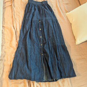 Denim maxi skirt